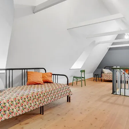 Stunning In With Kitchen 度假居