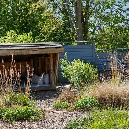 Stunning In With Kitchen Hébergement de vacances *